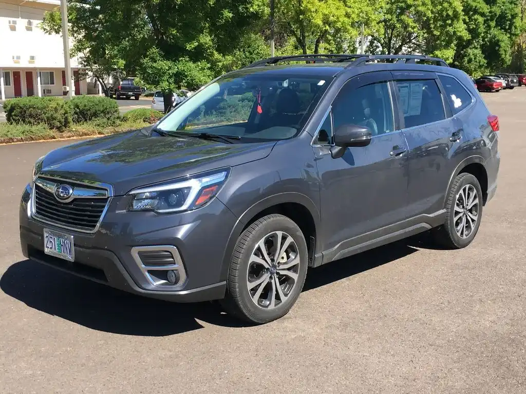 2021 Subaru Forester Limited's photo