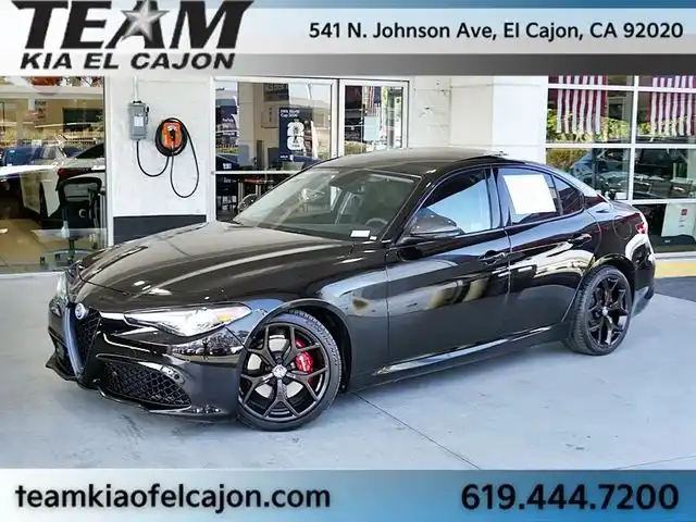2019 Alfa Romeo Giulia 2.0 Sport Auto's photo