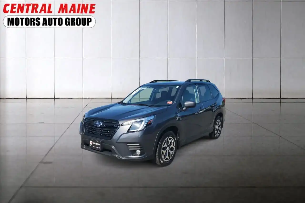 2023 Subaru Forester Premium's photo