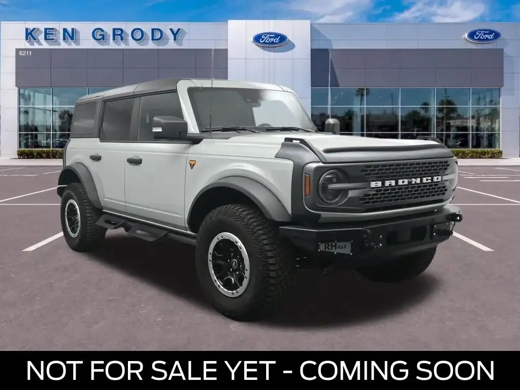 2023 Ford Bronco Badlands 4WD's photo
