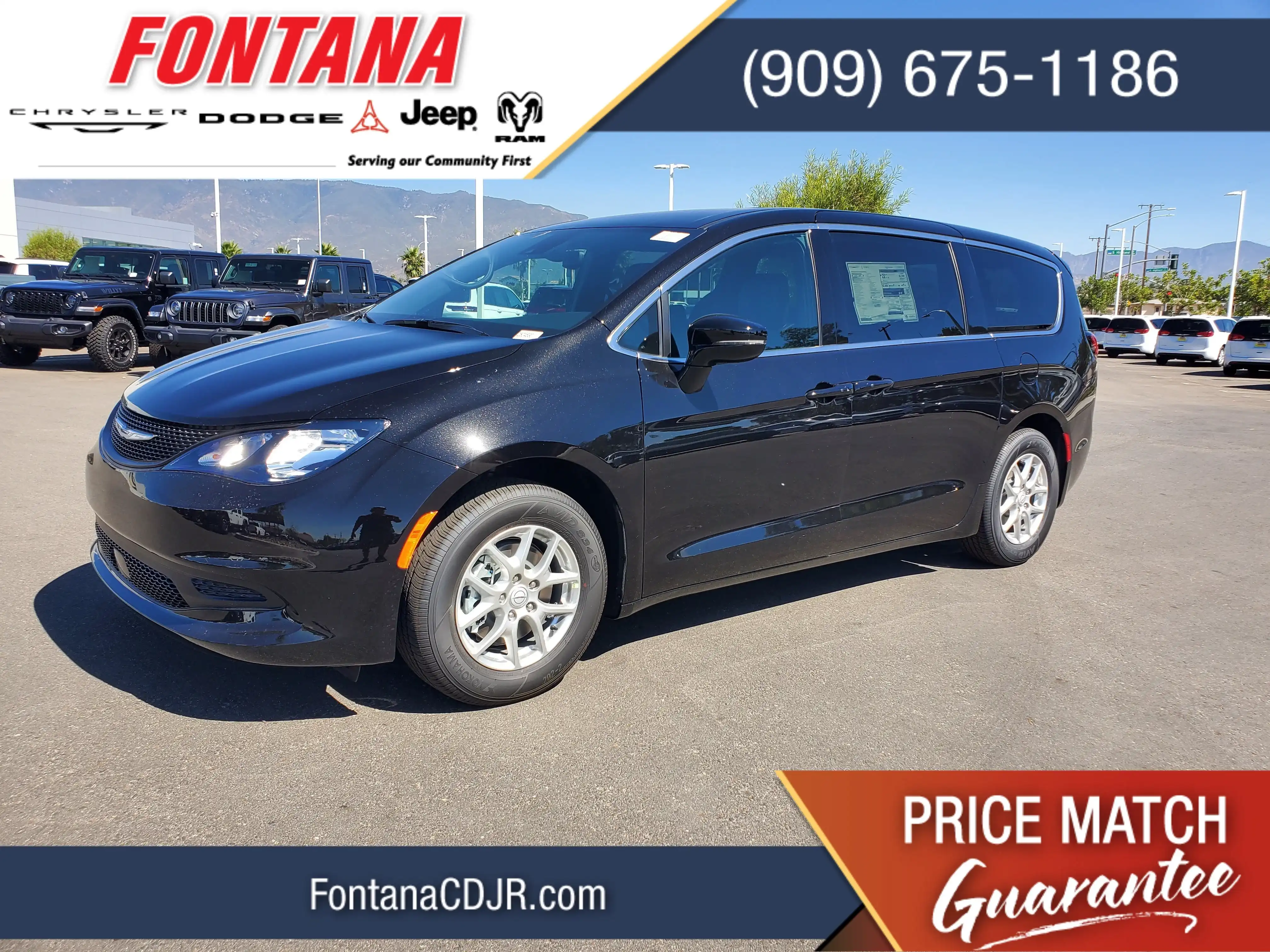2026 Chrysler Voyager LX's photo