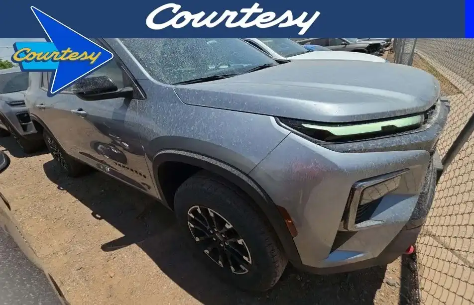 2025 Chevrolet Traverse AWD Z71's photo
