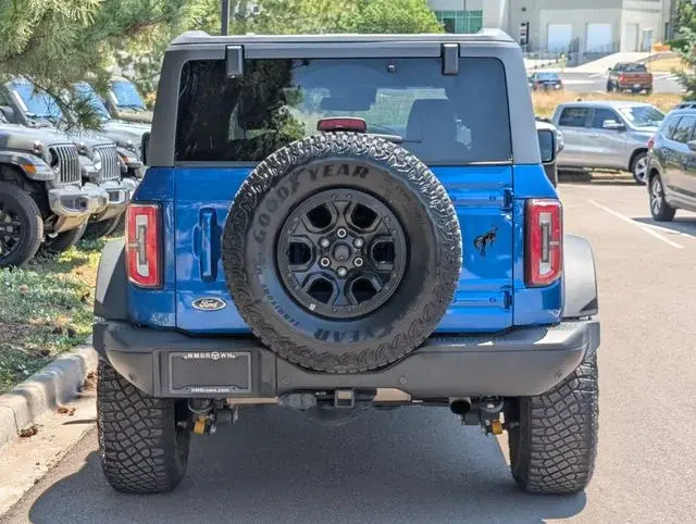 2021 Ford Bronco First Edition Advanced 4x4 photo 4