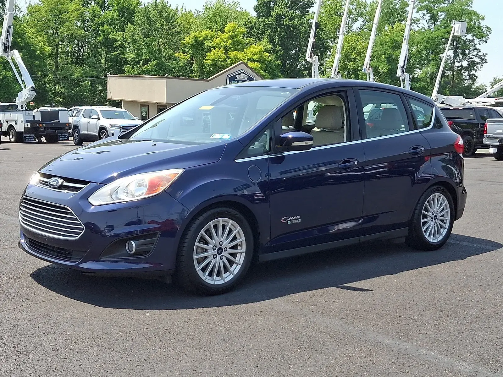 2016 Ford C-Max Energi SEL photo 5