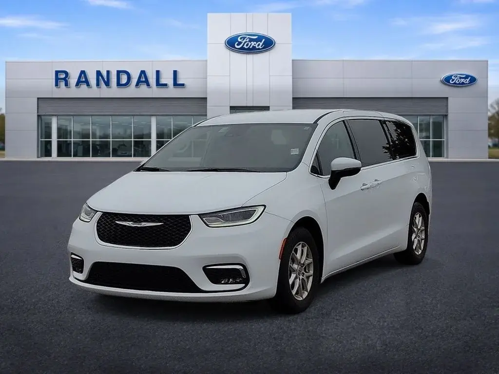 Vehicle Image 2