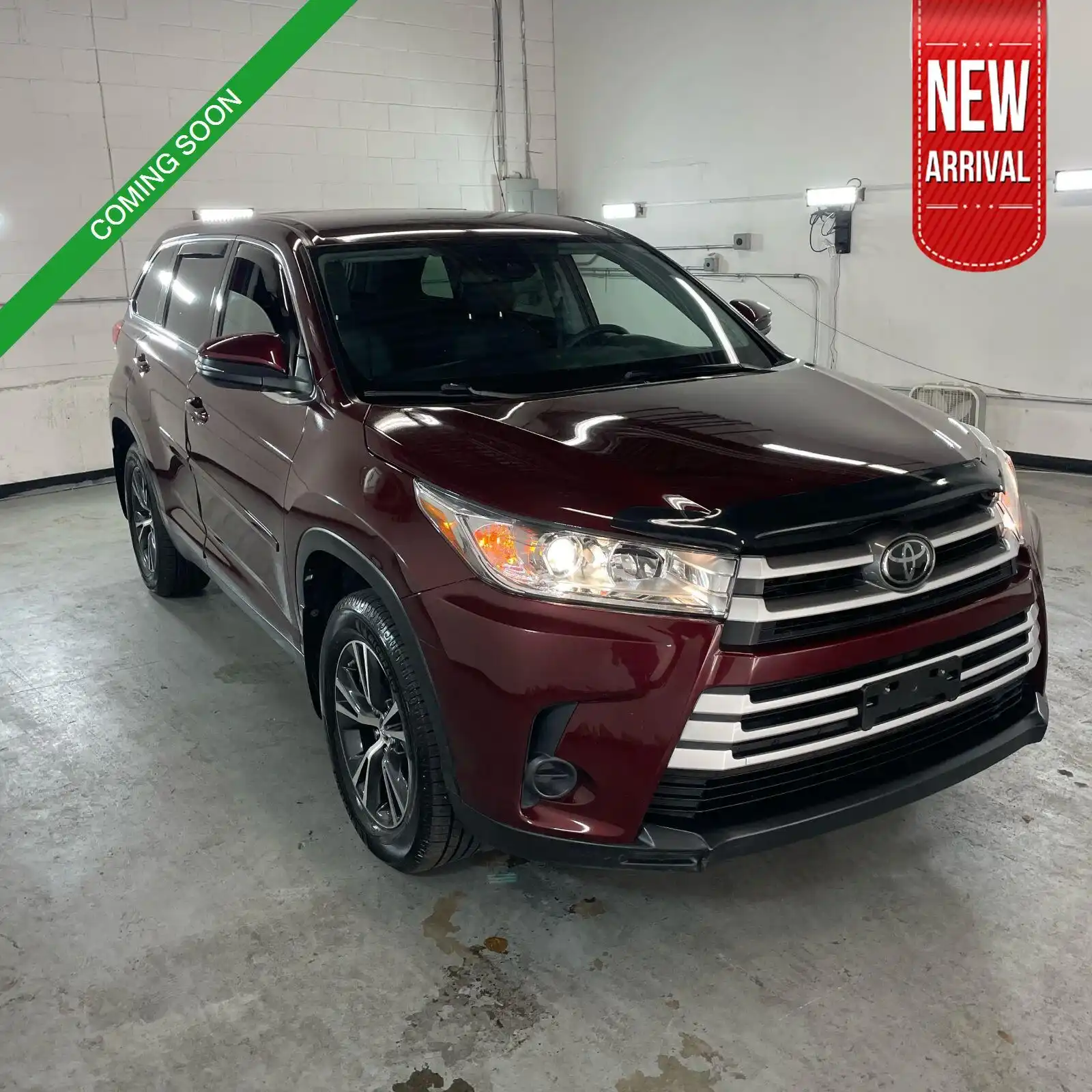2019 Toyota Highlander LE 4WD V6's photo