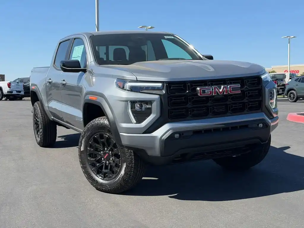 2026 GMC Canyon 4WD Elevation Crew Cab Short Box's photo