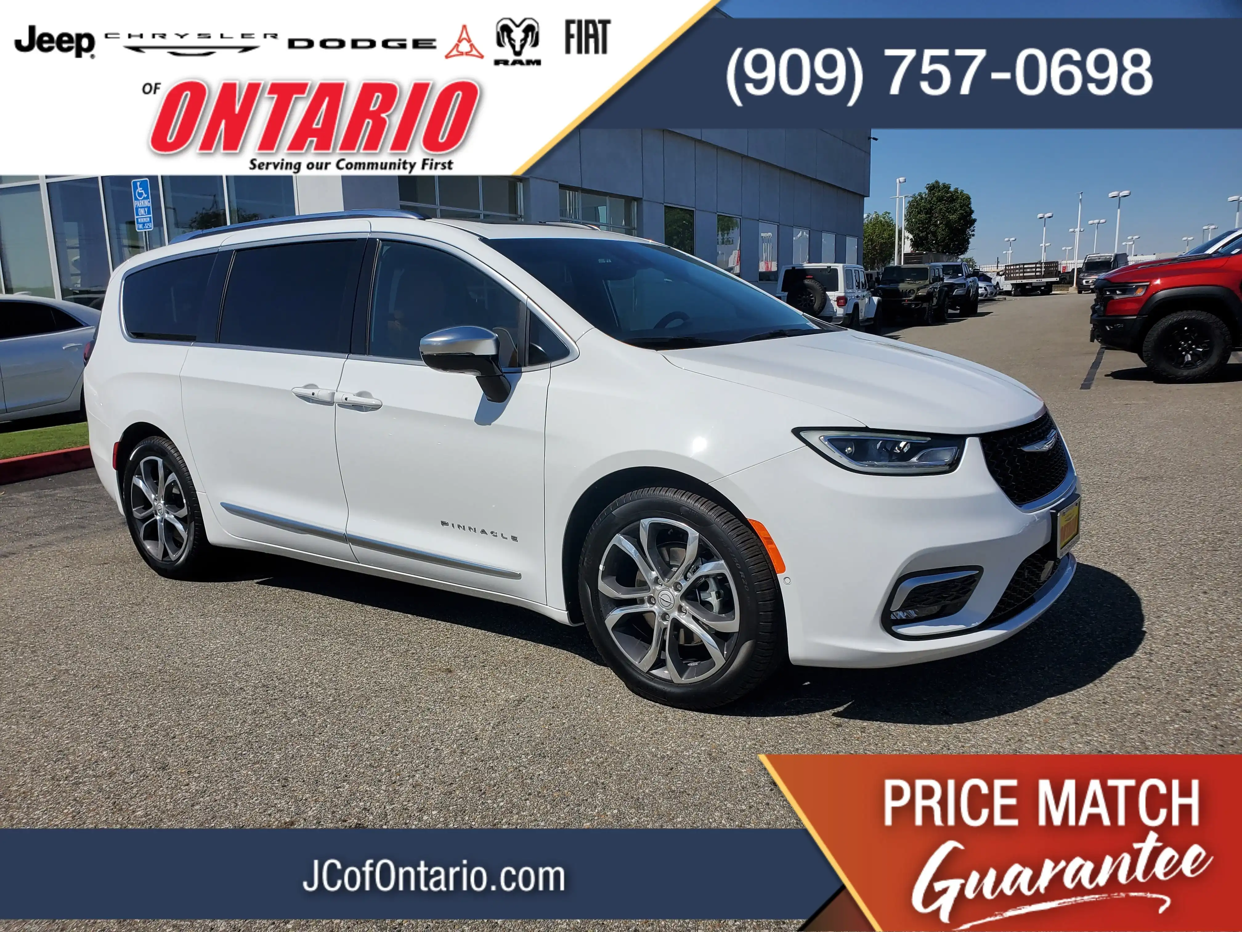 2026 Chrysler Pacifica Pinnacle's photo