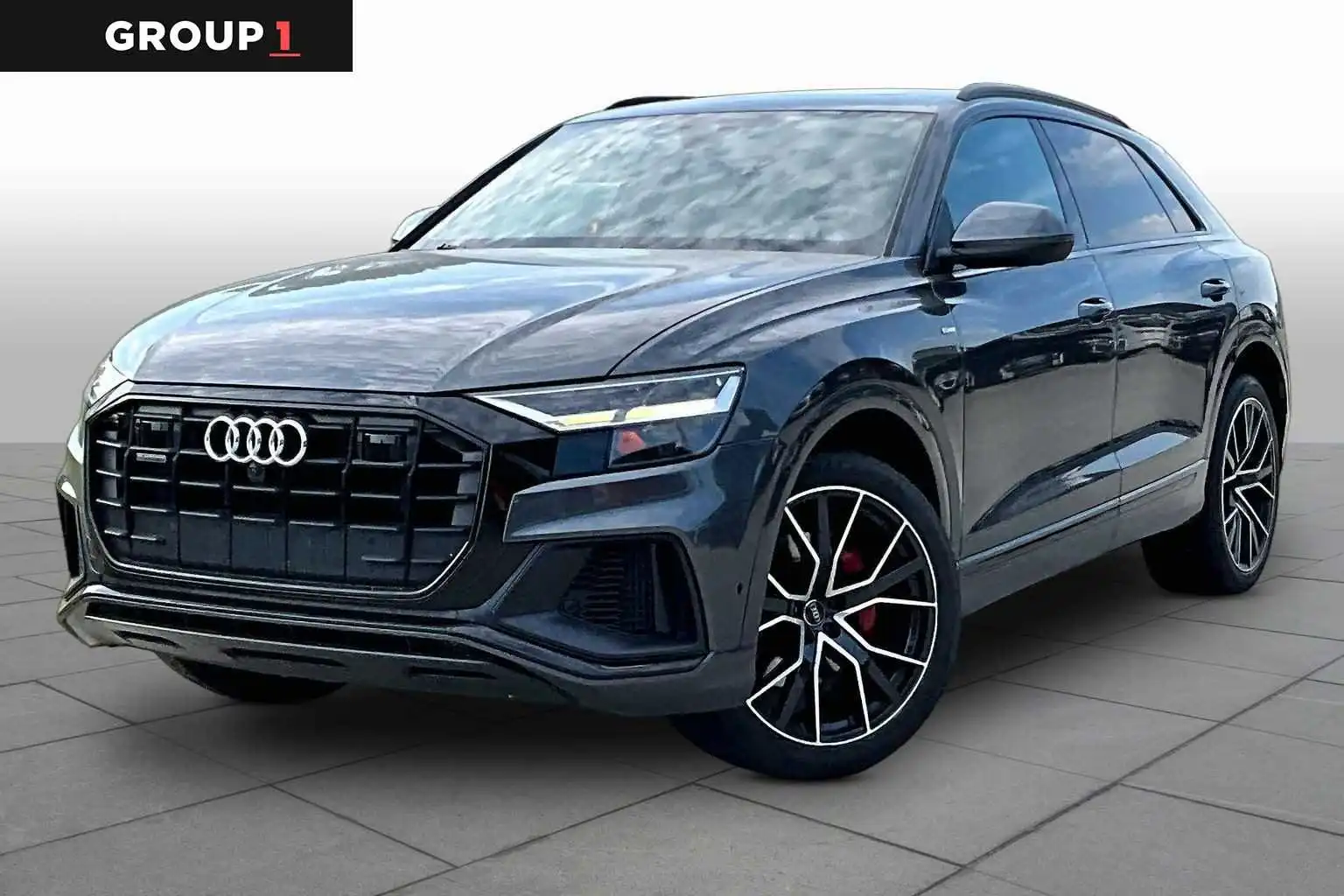 2019 Audi Q8 3.0T Premium Plus quattro Tiptonic's photo