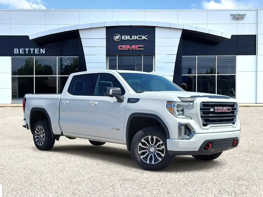 2021 GMC Sierra AT4 4WD Crew Cab Short Box's photo