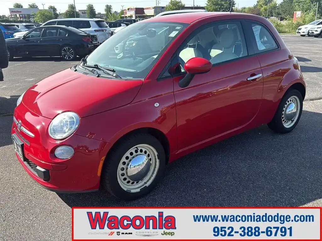 2016 FIAT 500 Pop's photo