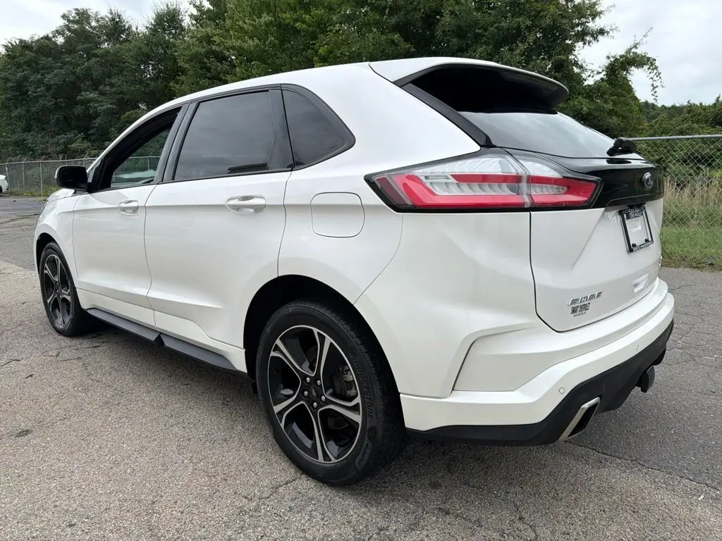 2019 Ford Edge ST AWD photo 4
