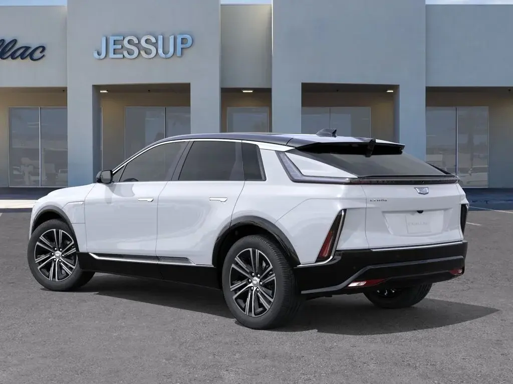 2027 Cadillac Lyriq Premium Luxury RWD photo 3