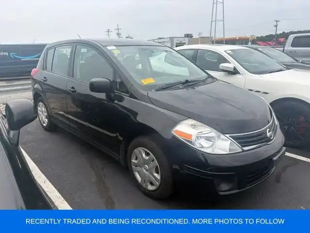 2012 Nissan Versa 1.8 S AT's photo