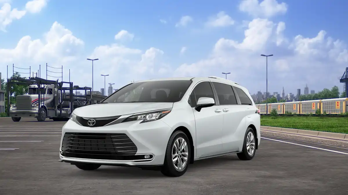 2026 Toyota Sienna Limited 7-Passenger Hybrid AWD's photo