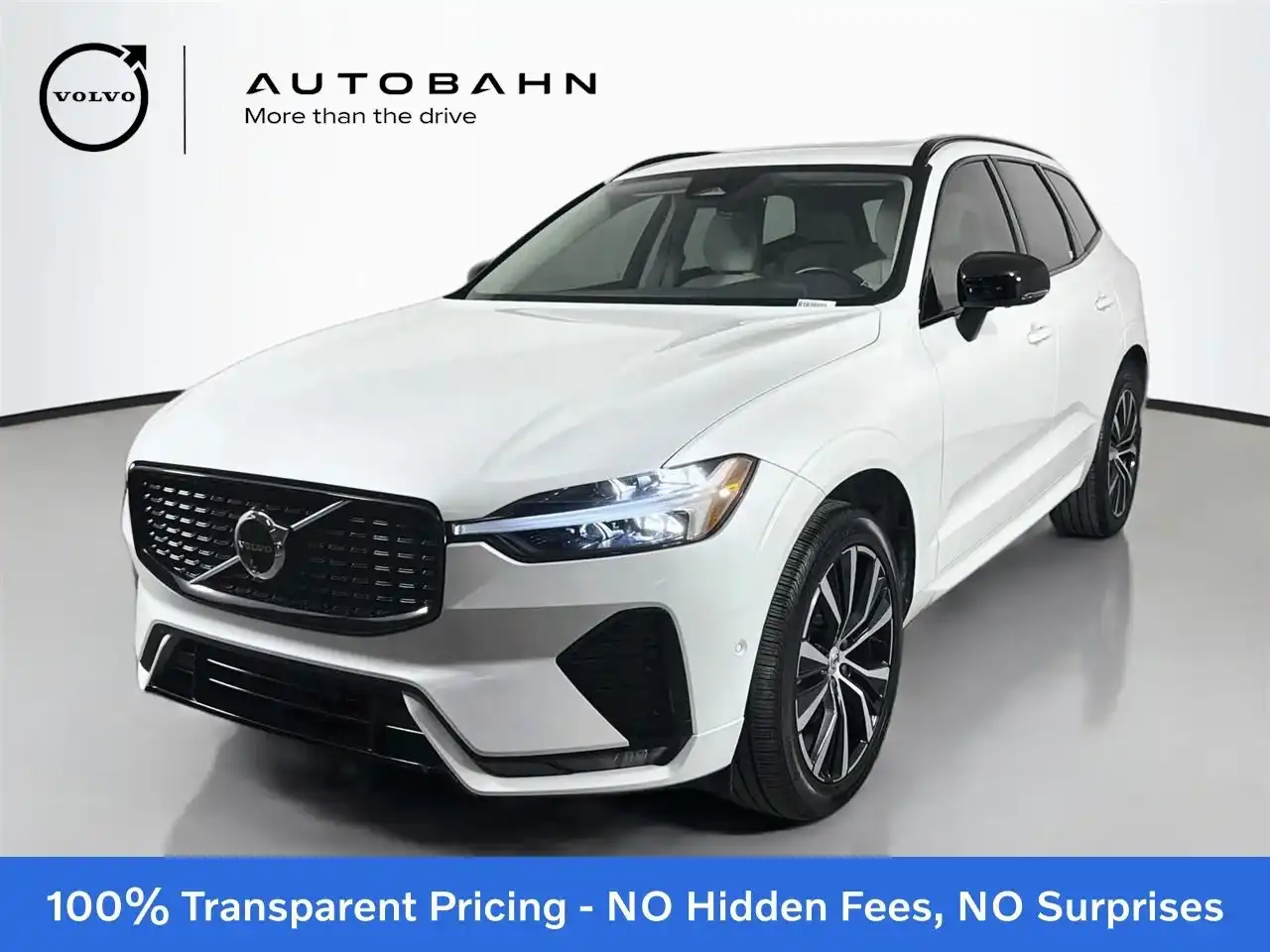 2024 Volvo XC60 B5 Plus Dark Theme AWD's photo