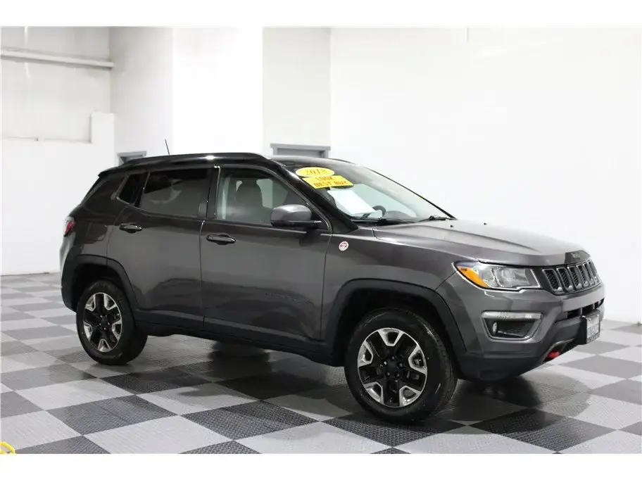 2018 Jeep Compass Trailhawk 4X4 photo 1