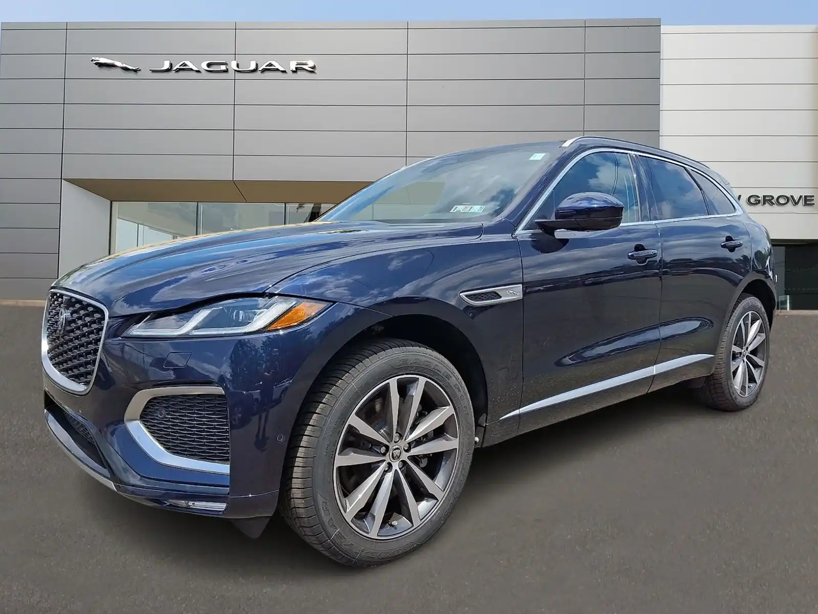 2026 Jaguar F-PACE P250 R-Dynamic S's photo