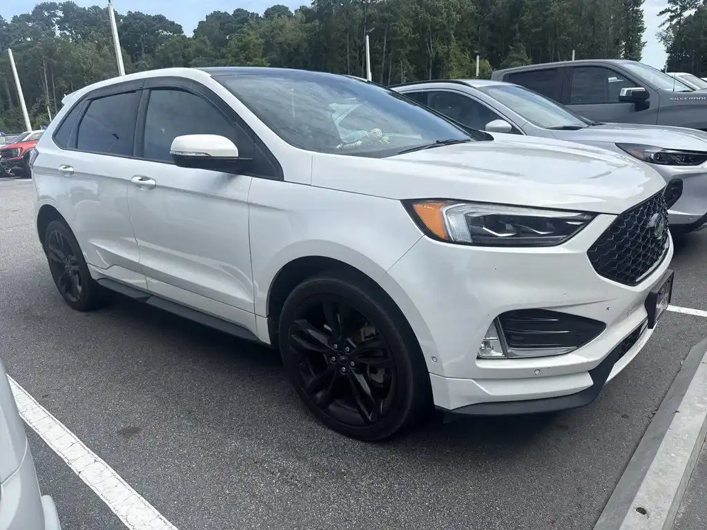 2024 Ford Edge ST AWD's photo