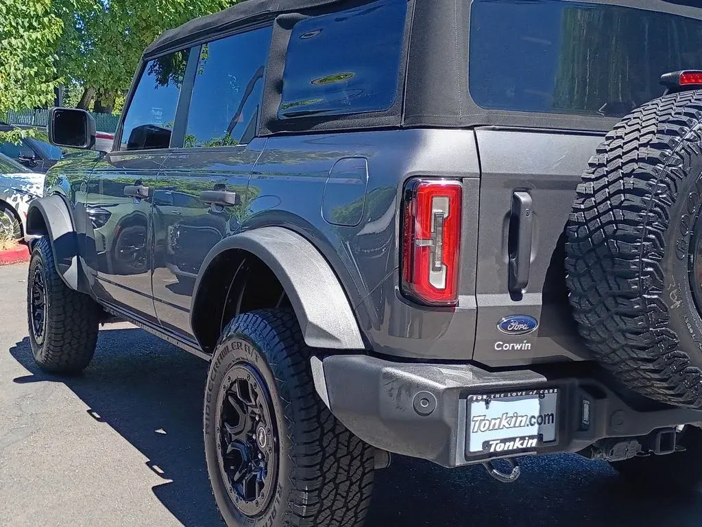 2022 Ford Bronco Wildtrak 4x4 photo 5