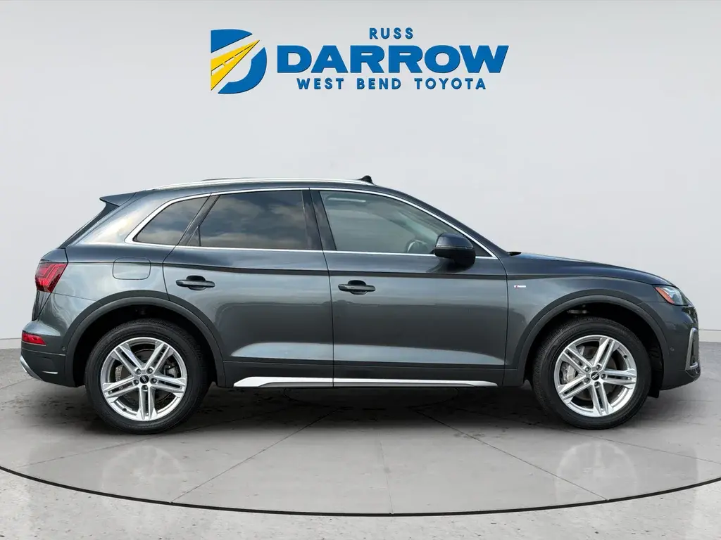 2021 Audi Q5 55 e Prestige photo 5