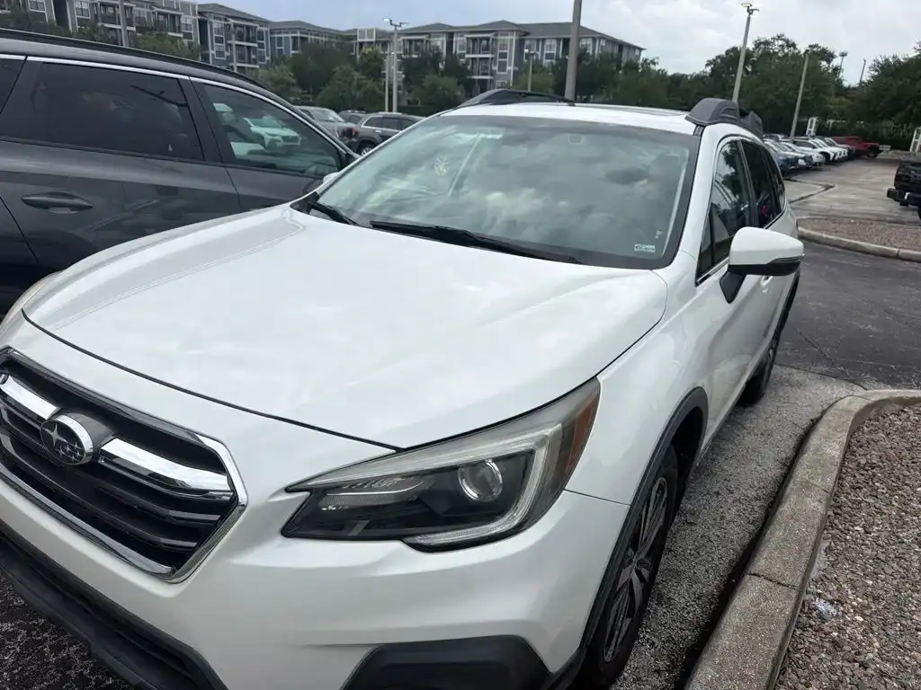2019 Subaru Outback 2.5i Limited's photo