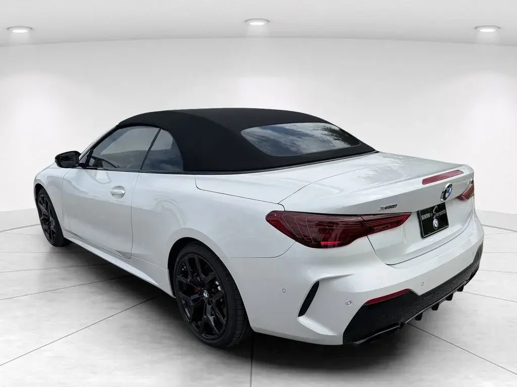 2027 BMW 4 Series M440i Convertible xDrive photo 5