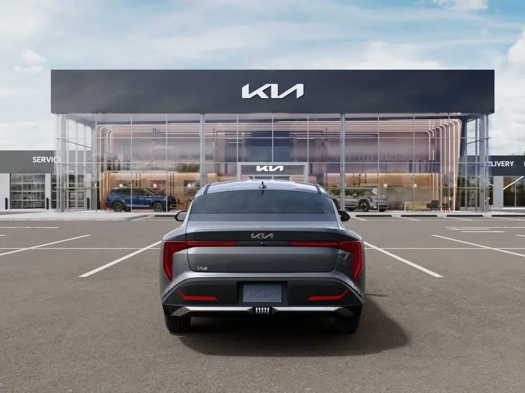 2026 Kia K4 LXS AT photo 5