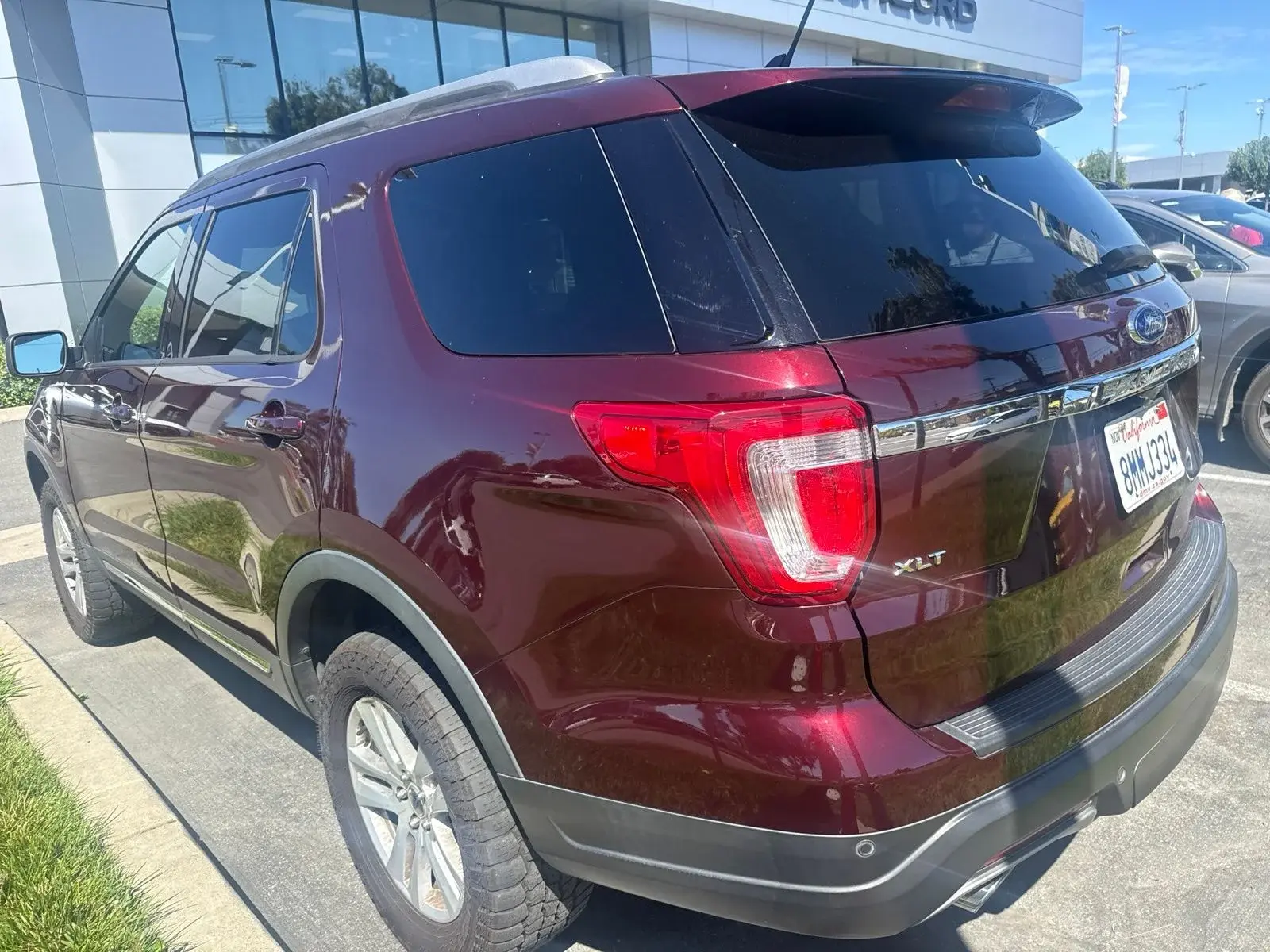 Vehicle Image 2