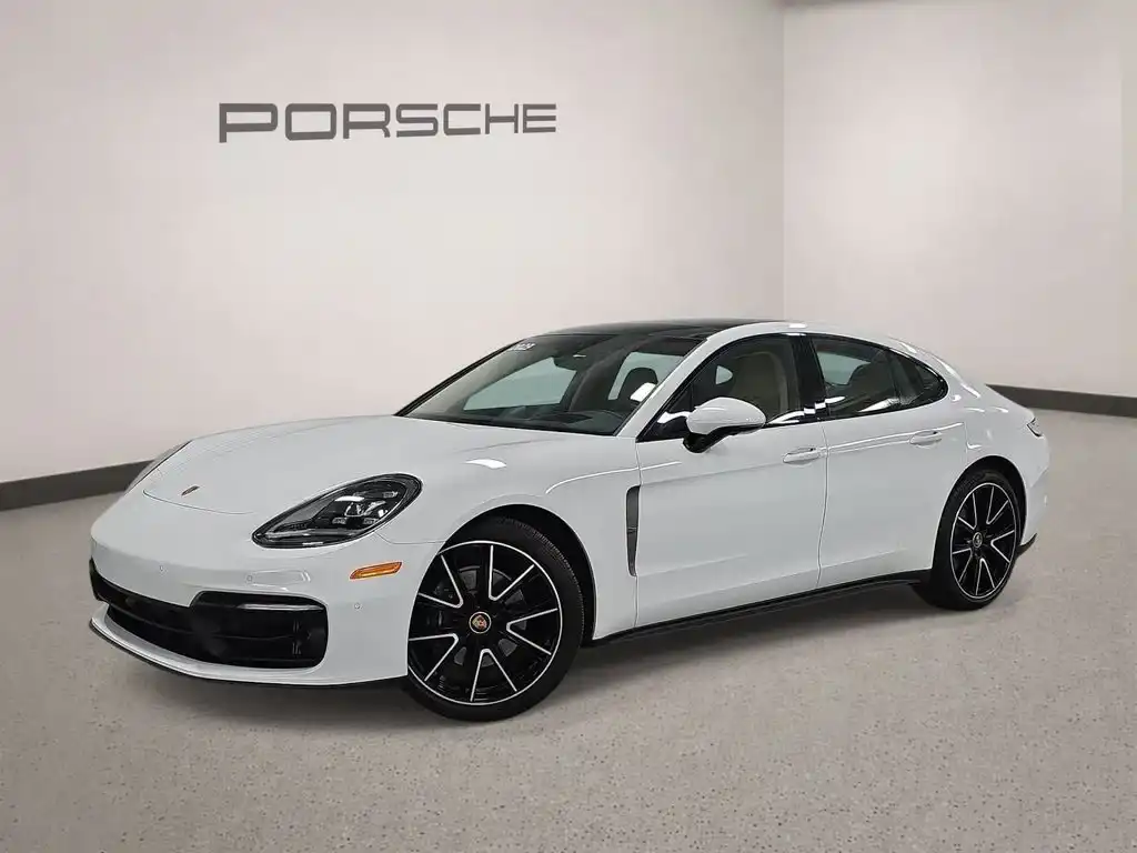 2023 Porsche Panamera 4 Platinum Edition's photo