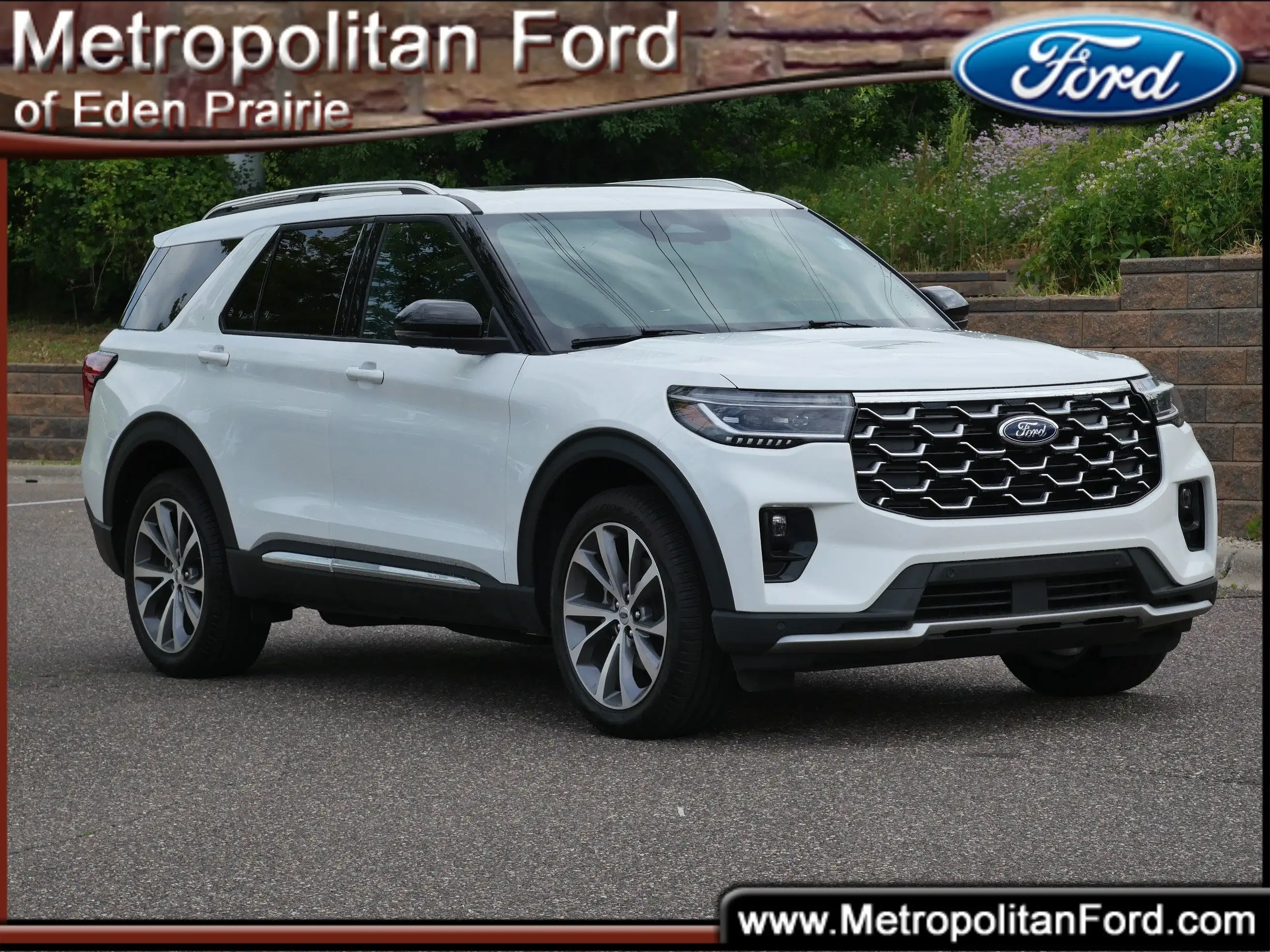 2025 Ford Explorer Platinum 4WD (PL535)'s photo