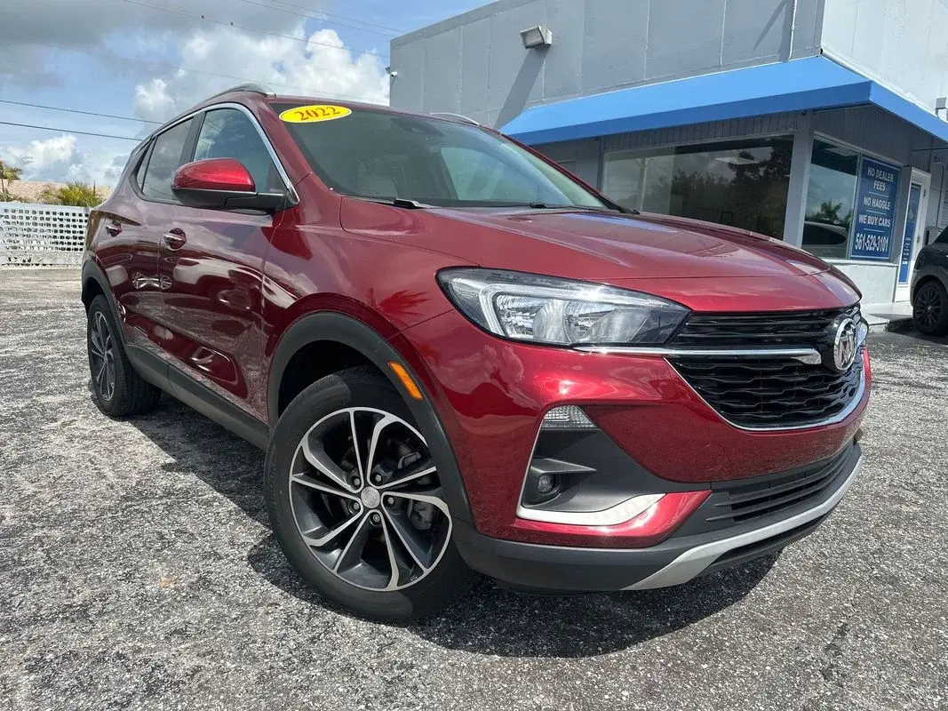2022 Buick Encore GX Select photo 3