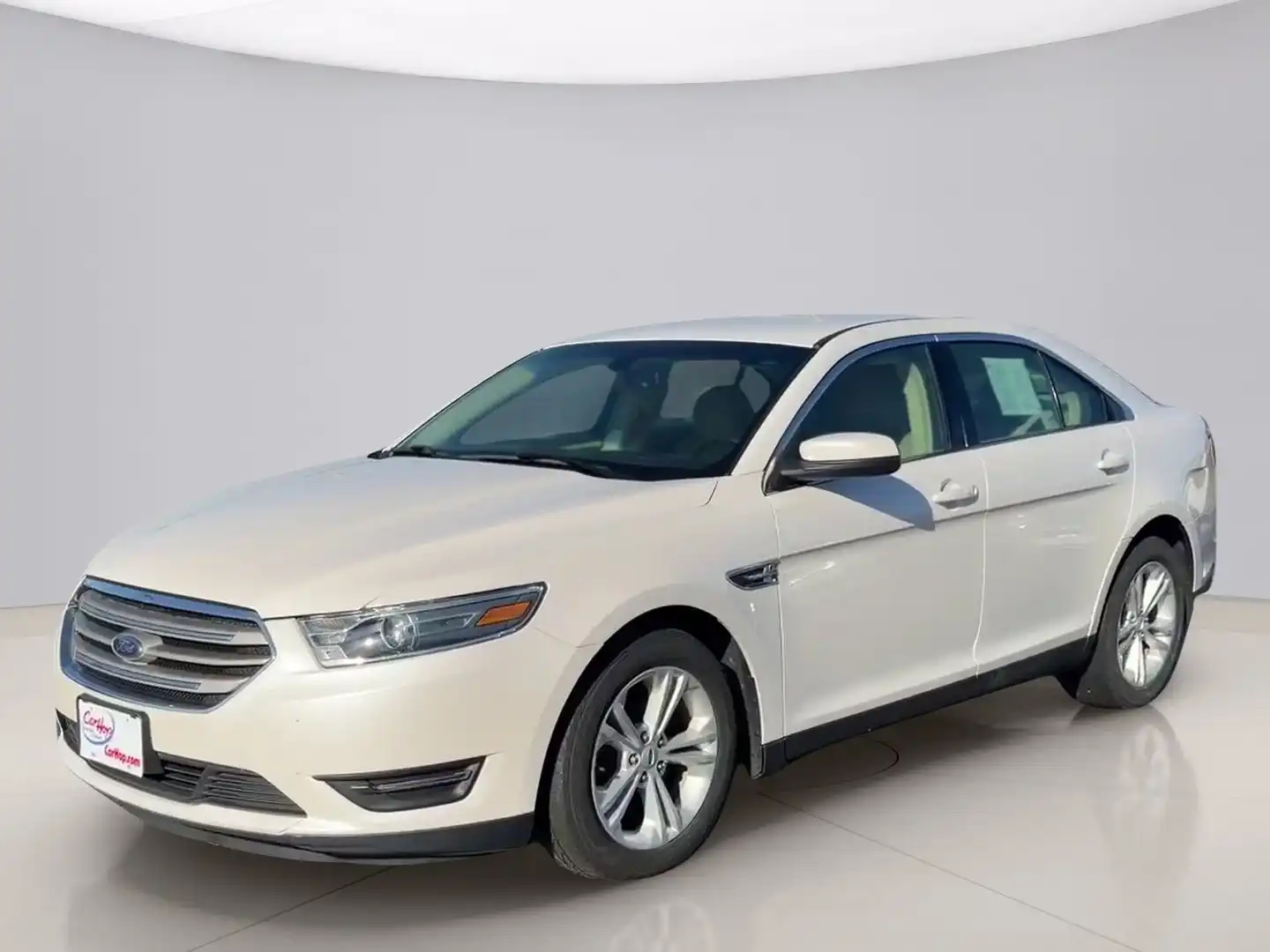 2018 Ford Taurus SEL FWD's photo