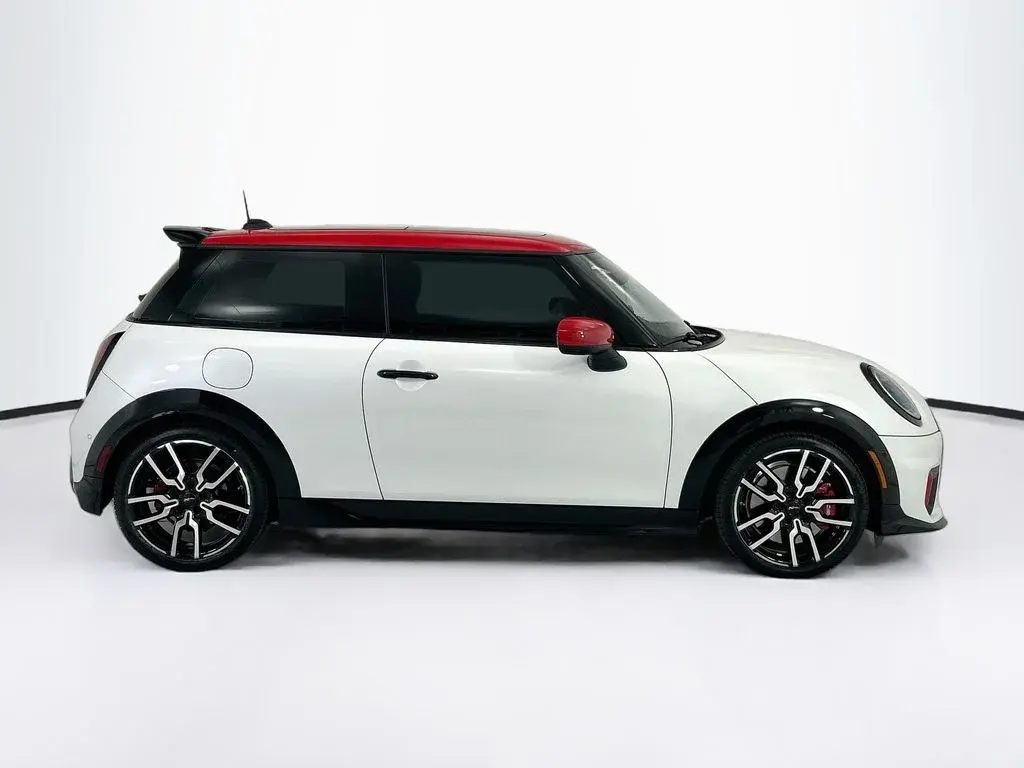 2026 MINI Hardtop John Cooper Works photo 5