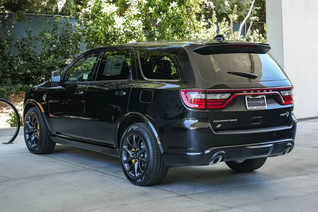 2026 Dodge Durango SRT Hellcat Jailbreak AWD photo 4