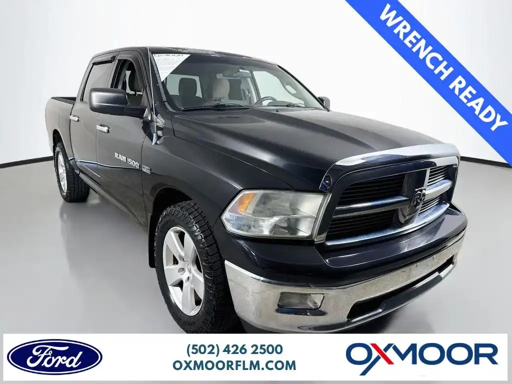 2011 RAM 1500 SLT Crew Cab's photo