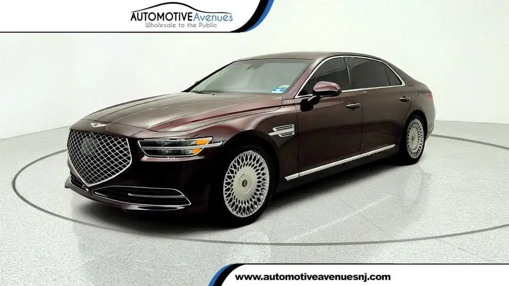 2020 Genesis G90 5.0 Ultimate AWD photo 1