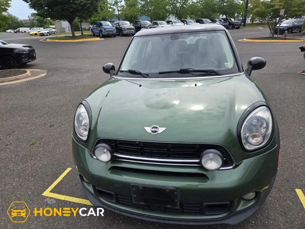 2015 MINI Paceman S photo 1