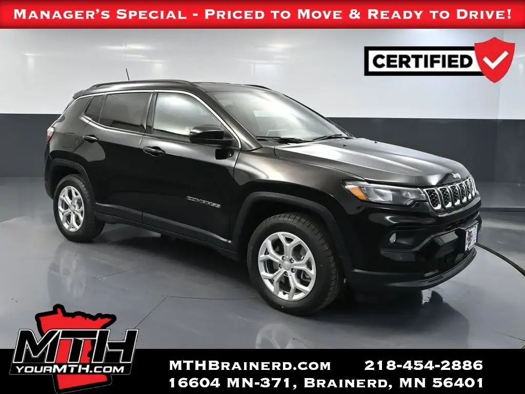 2024 Jeep Compass Latitude 4X4 photo 1