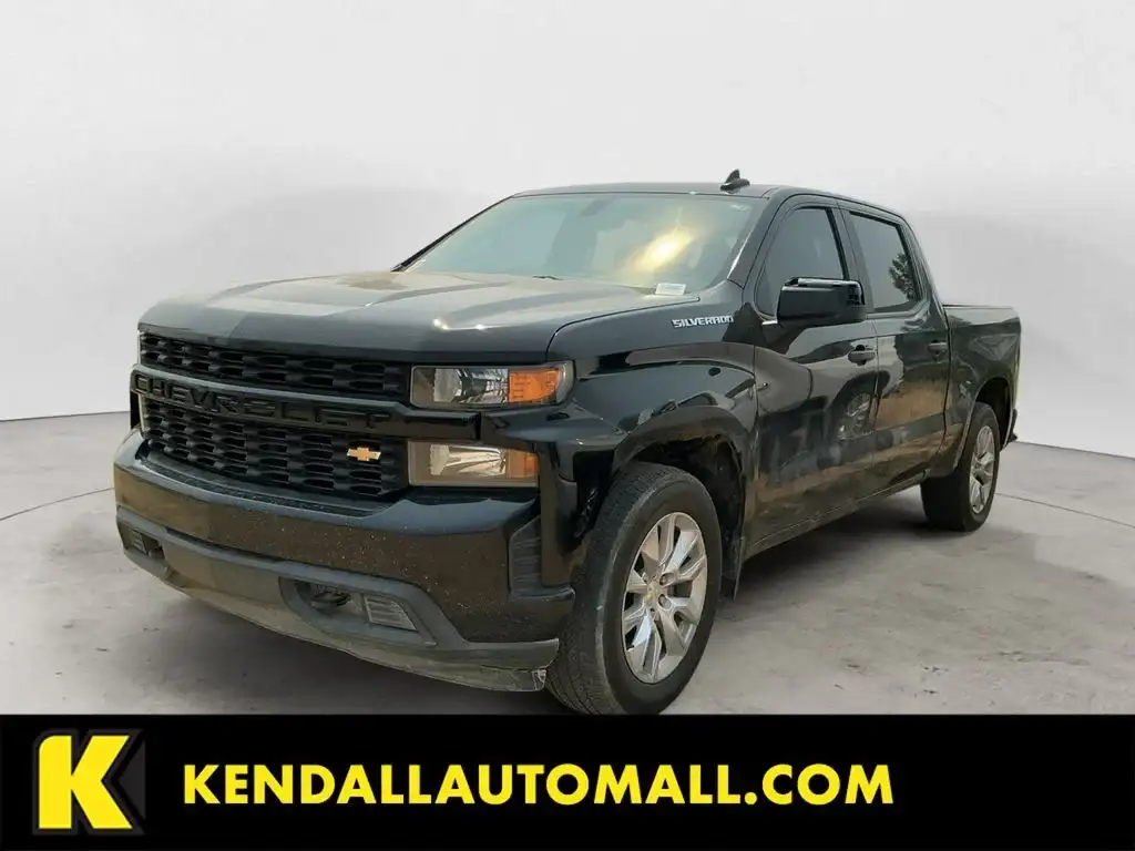 2020 Chevrolet Silverado 1500 Custom Crew Cab Short Box's photo