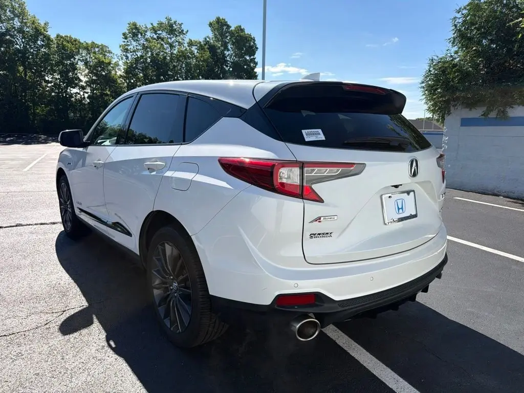 2024 Acura RDX A-Spec w/ Advance Package SH-AWD photo 3