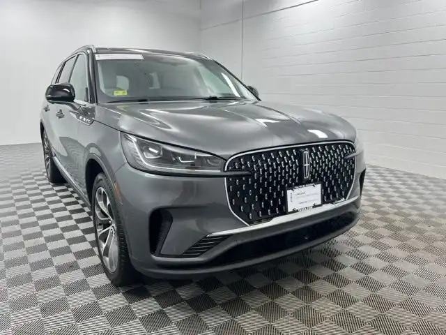 2025 Lincoln Aviator Reserve AWD's photo