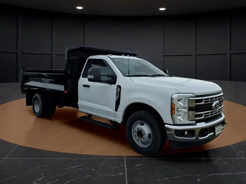 2024 Ford F-350 XL Regular Cab 169-In DRW's photo