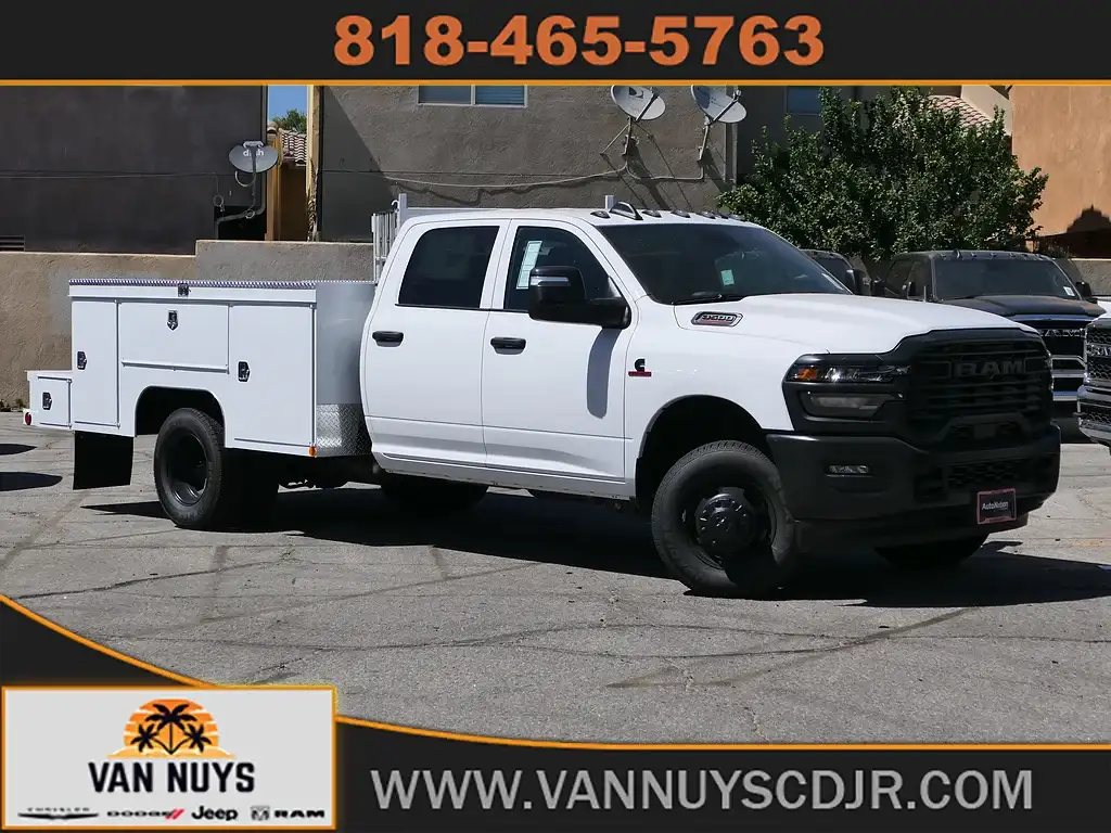 2026 RAM 3500 Tradesman 4X4 Crew Cab's photo