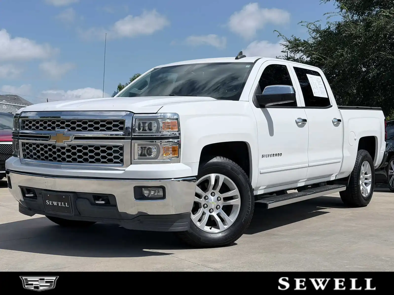2015 Chevrolet Silverado 1500 LT Crew Cab Short Box's photo