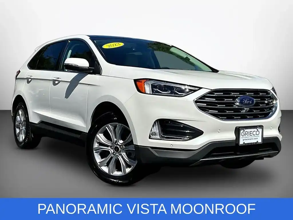 2023 Ford Edge Titanium AWD's photo