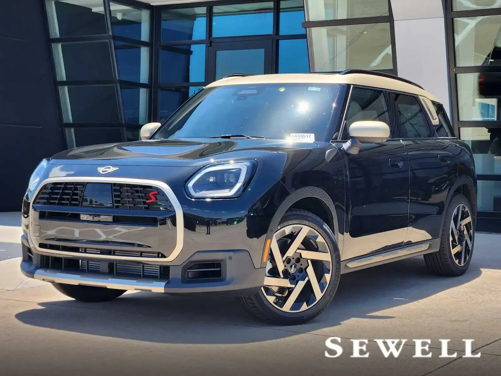 2027 MINI Countryman S ALL4's photo