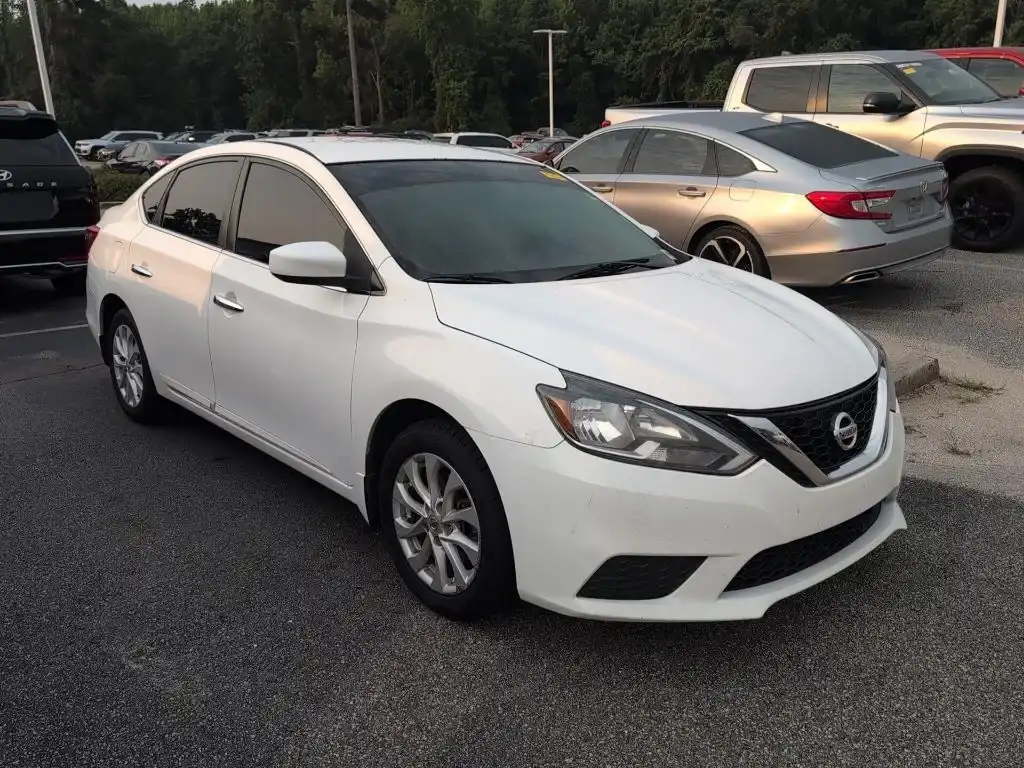 2019 Nissan Sentra SV CVT's photo