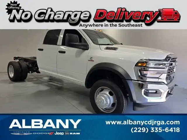 2026 RAM 4500 Tradesman 4X4 Crew Cab DRW 173" WB's photo