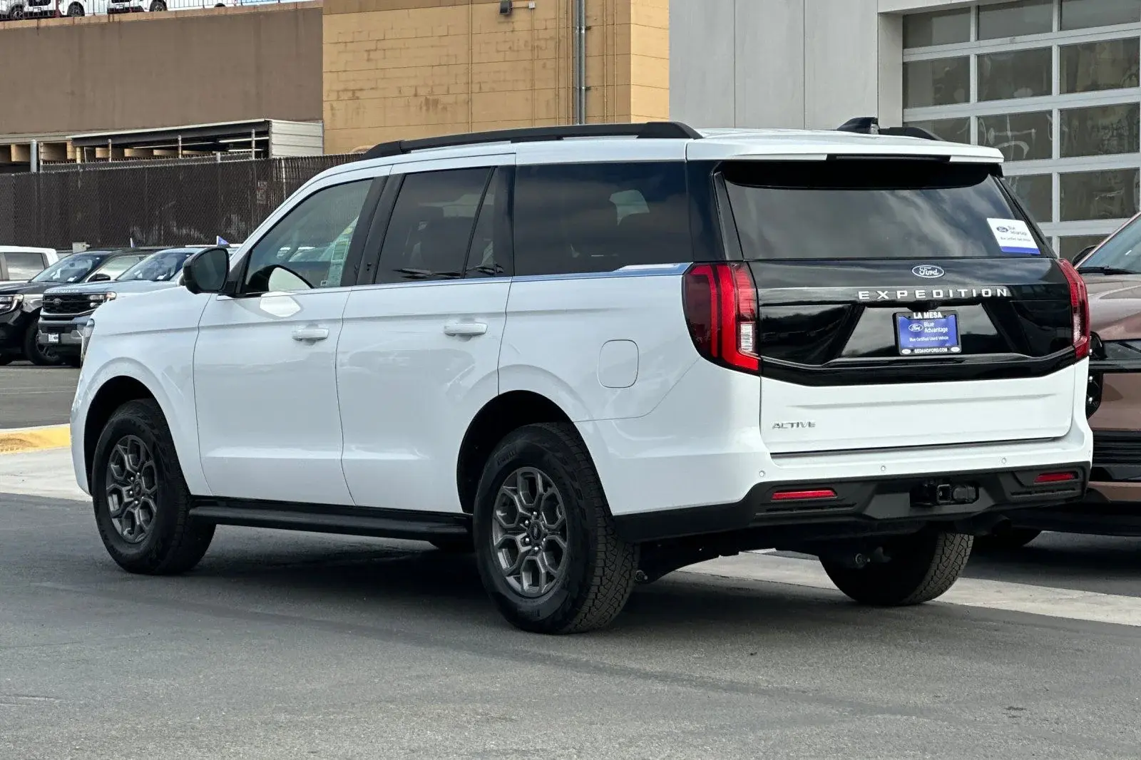 2025 Ford Expedition Active photo 5